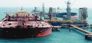 ميناء رأس تنورة لتصدير البترول 